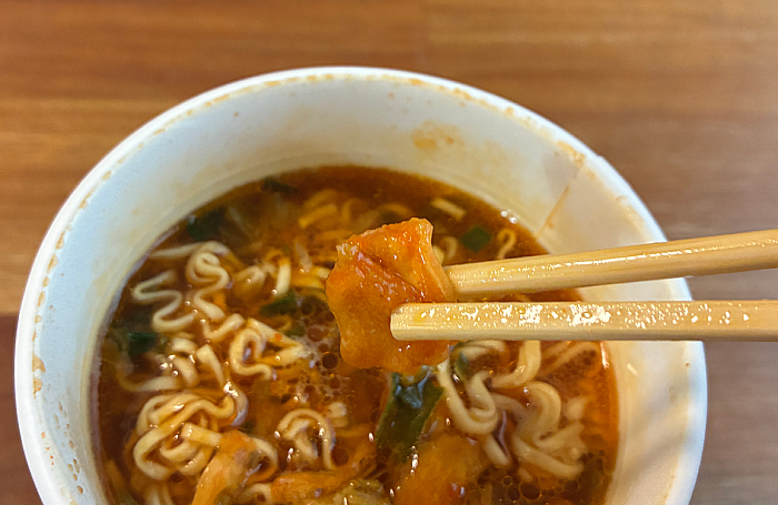 セブンプレミアム キムチチゲ味ラーメン