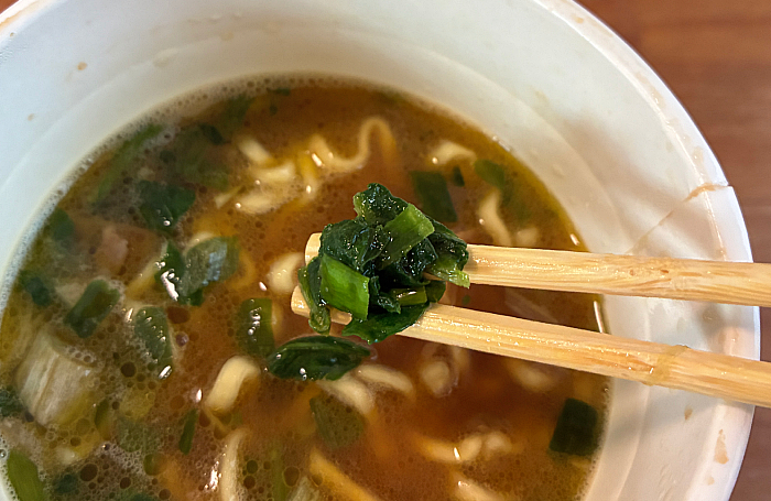 セブンプレミアム 横浜家系豚骨醤油ラーメン