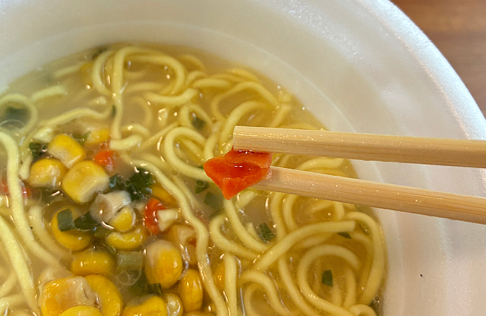 スーパーカップ1.5倍 北海道 コーン塩バター味ラーメン