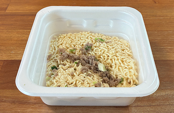 やきそば弁当 北見焼肉味