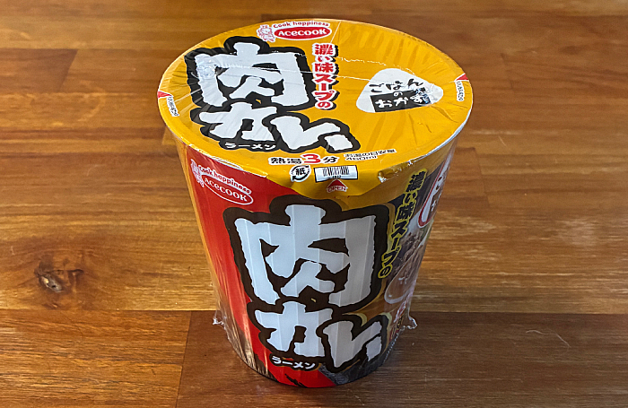 ごはんのおかず。濃い味スープの肉カレーラーメン