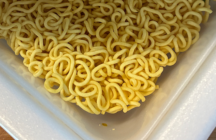 一平ちゃん夜店の焼そば 30種のスパイス香るソース味