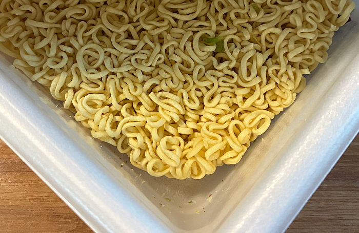 一平ちゃん夜店の焼そば 大盛 バーベキュー味