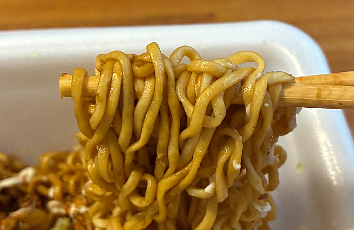 一平ちゃん夜店の焼そば 大盛 バーベキュー味