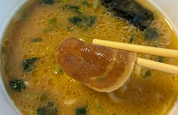 別格麺神 横浜家系豚骨醤油