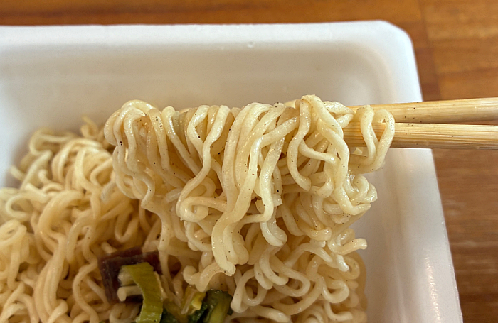 ペヤング 牛タンねぎ塩味やきそば