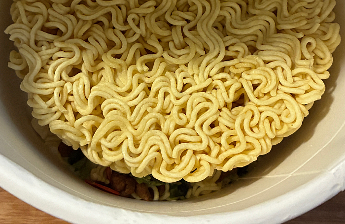 辛ラーメン焼きそば トムヤムクン カップ