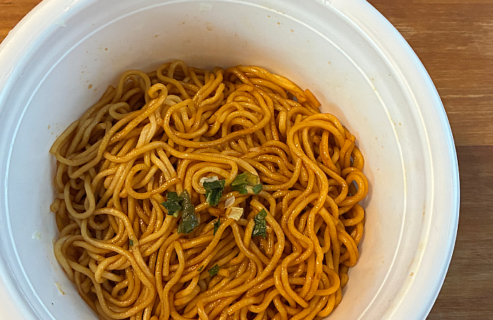 日清焼そばU.F.O.爆盛バーレル 油そば