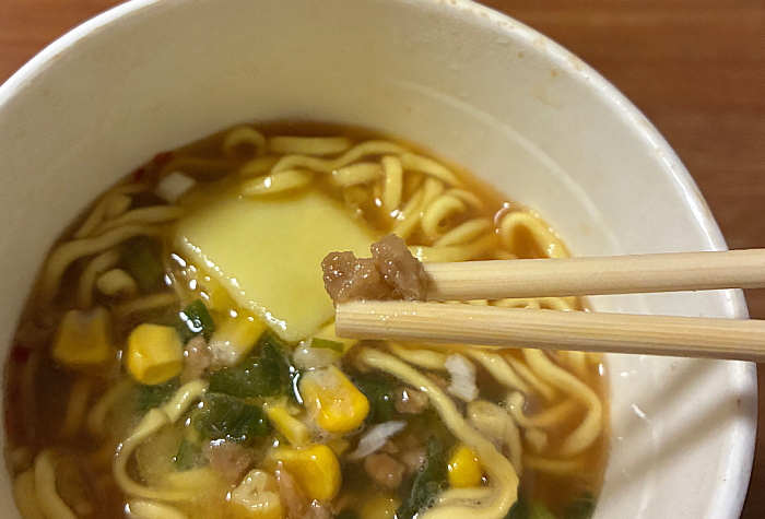 ファミマル じわとろ味噌バター味