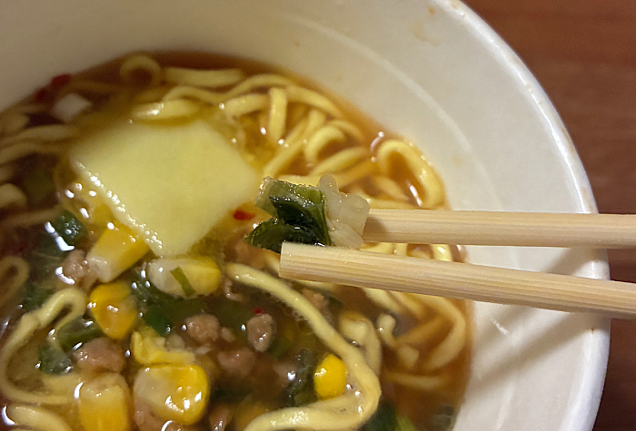 ファミマル じわとろ味噌バター味