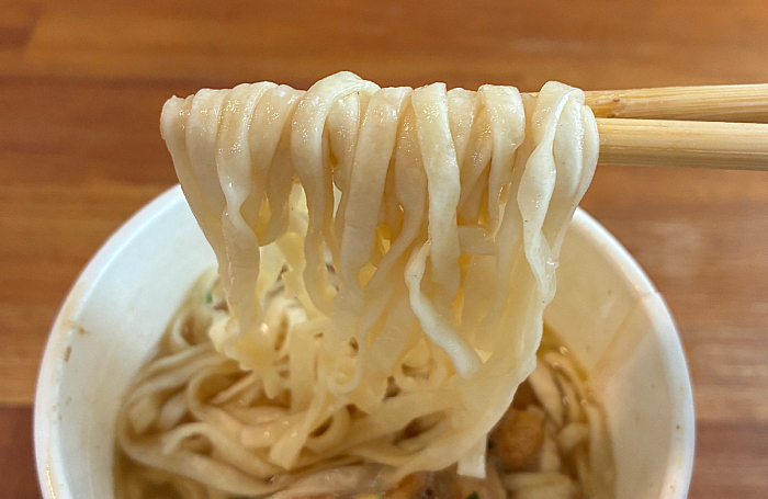 日清の博多風うどん