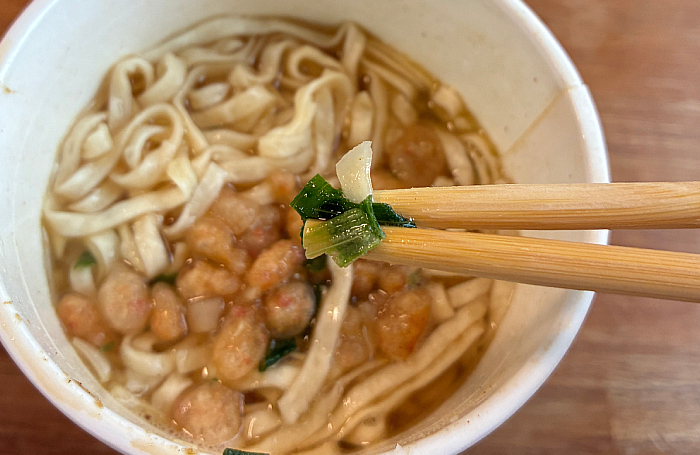 日清の博多風うどん
