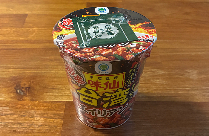 味仙 激辛台湾ラーメン エイリアン