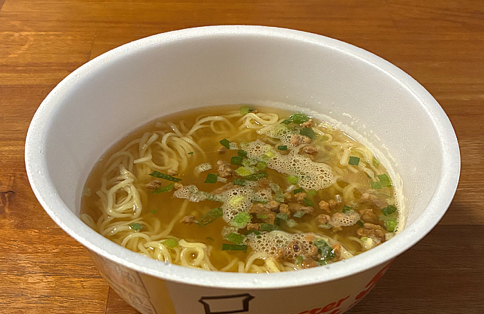 家で食べるミスドの担々麺