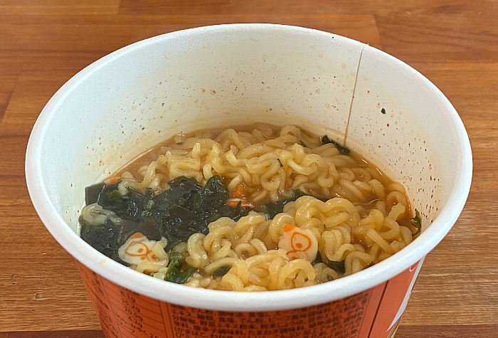 もっちりノグリ 韓国風海鮮味 カップ