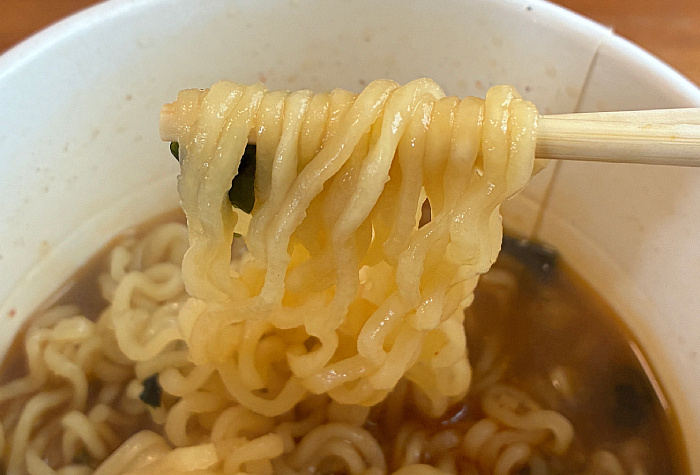 もっちりノグリ 韓国風海鮮味 カップ