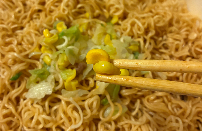 ペヤング 甘辛味噌醤油やきそば