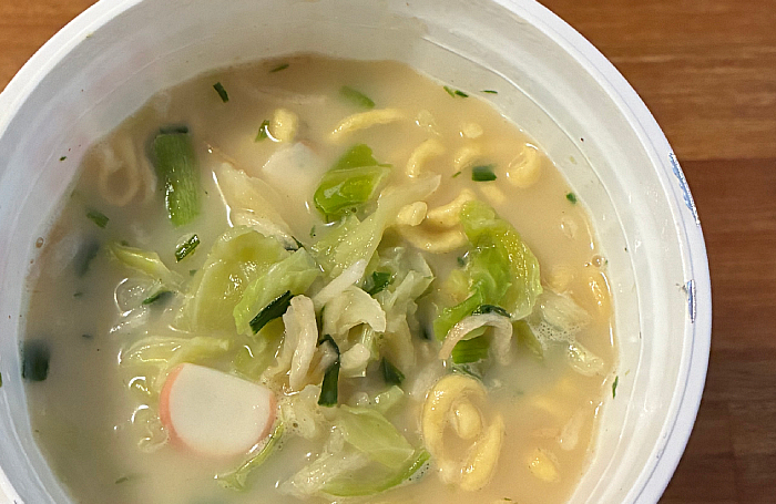 サッポロ一番 極濃湯麺フタツメ監修 濃厚タンメン