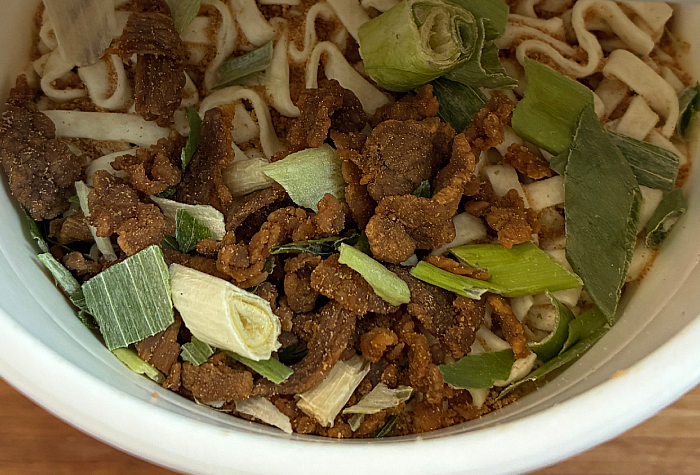 セブンプレミアム 関西風肉うどん BIG