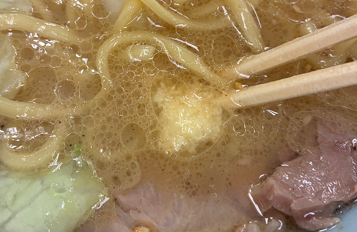 山岡家 濃厚白みそとんこつラーメン