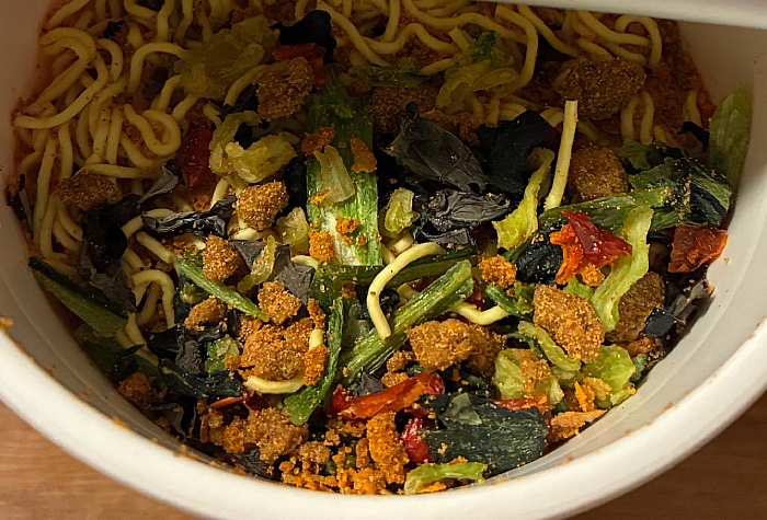 明星 Asian Hot 麻辣湯麺