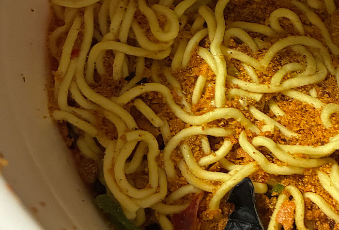 明星 Asian Hot 麻辣湯麺