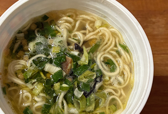 ホットエアー 7種のだしの鶏塩ラーメン