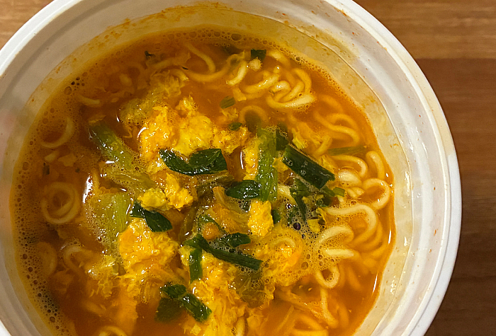 Netflix 辛口ブラックチゲラーメン