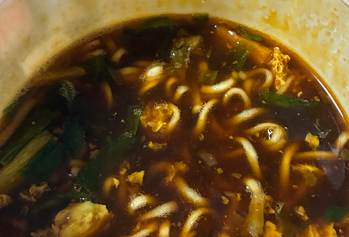 Netflix 辛口ブラックチゲラーメン