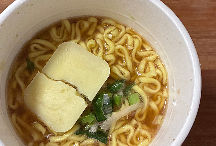 飲み干す一杯 ホタテだし醤油バター味ラーメン