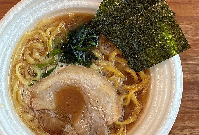 セブン 中華蕎麦 とみ田監修 家系ラーメン