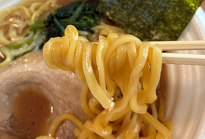 セブン 中華蕎麦 とみ田監修 家系ラーメン