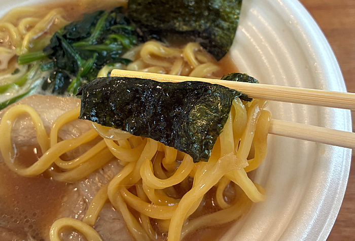 セブン 中華蕎麦 とみ田監修 家系ラーメン