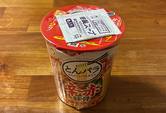 とんこつパラダイス 辛赤豚骨