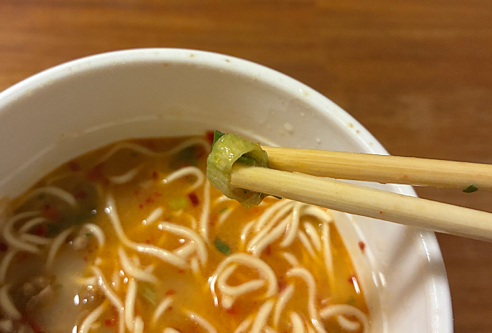 とんこつパラダイス 辛赤豚骨