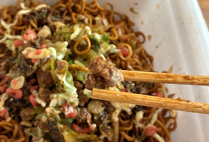 一平ちゃん夜店の焼そば 大盛 具材大入