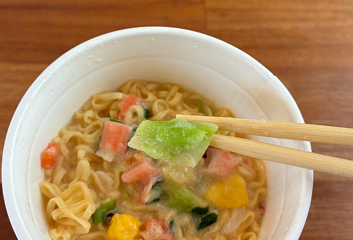 カップヌードル 冬の濃厚ミルクシーフードヌードル