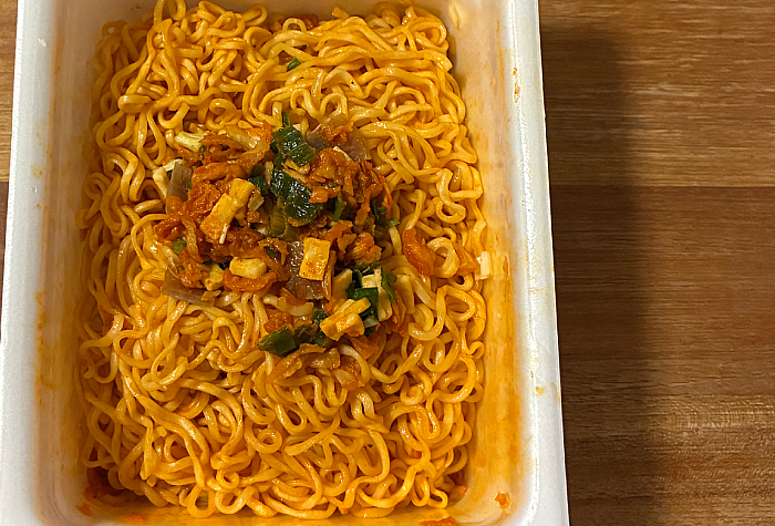 ペヤング キムチ鍋風やきそば