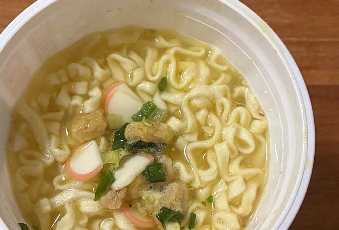 サッポロ一番 塩らーめん まさかのうどん!?