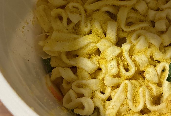 サッポロ一番 塩らーめん まさかのうどん!?