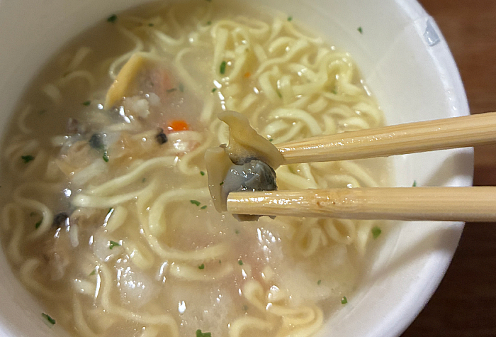 セブンプレミアム クラムチャウダー味ヌードル