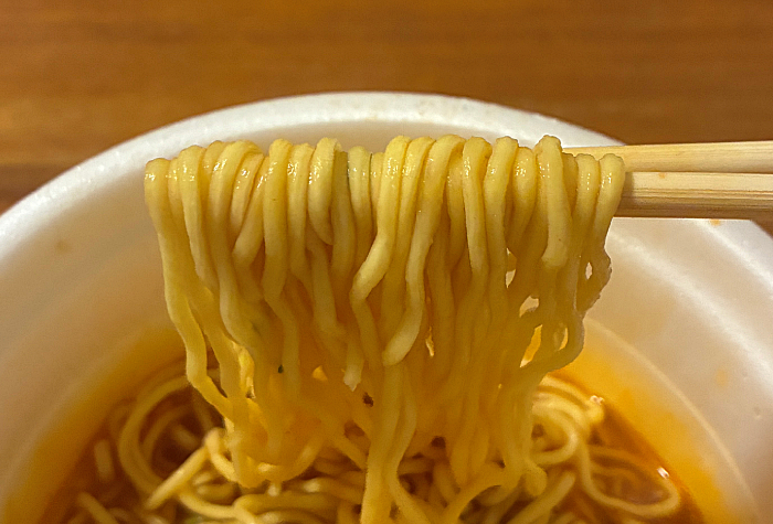 スーパーカップ1.5倍 キムチ鍋風ラーメン