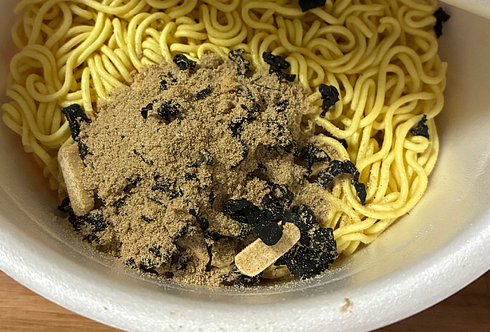 THEご当地麺×わかめ 青森煮干しラーメン