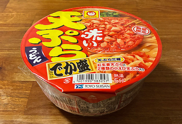 マルちゃん 赤い天ぷら三昧うどんでか盛