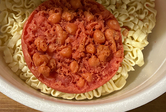 マルちゃん 赤い天ぷら三昧うどんでか盛