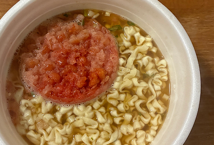 マルちゃん 赤い天ぷら三昧うどんでか盛