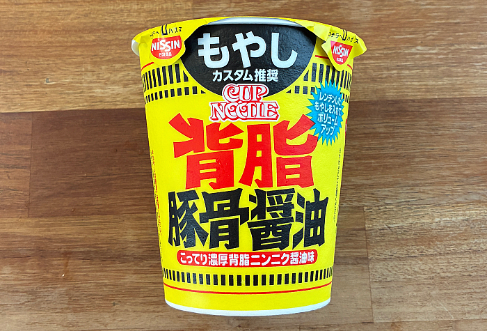 カップヌードル 背脂豚骨醤油 ビッグ