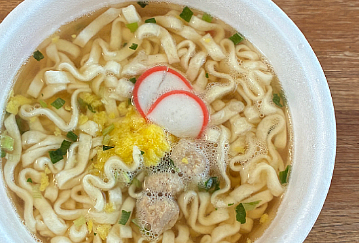 がんばれ!受験生 丸鶏だしうどん
