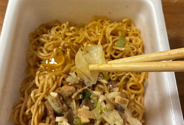 ペヤング すき焼き風やきそば