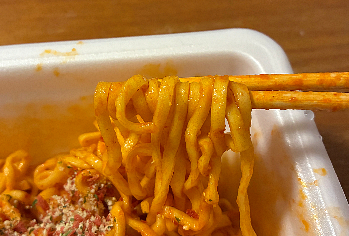 ピザハット監修 ピザハット・マルゲリータ味焼そば